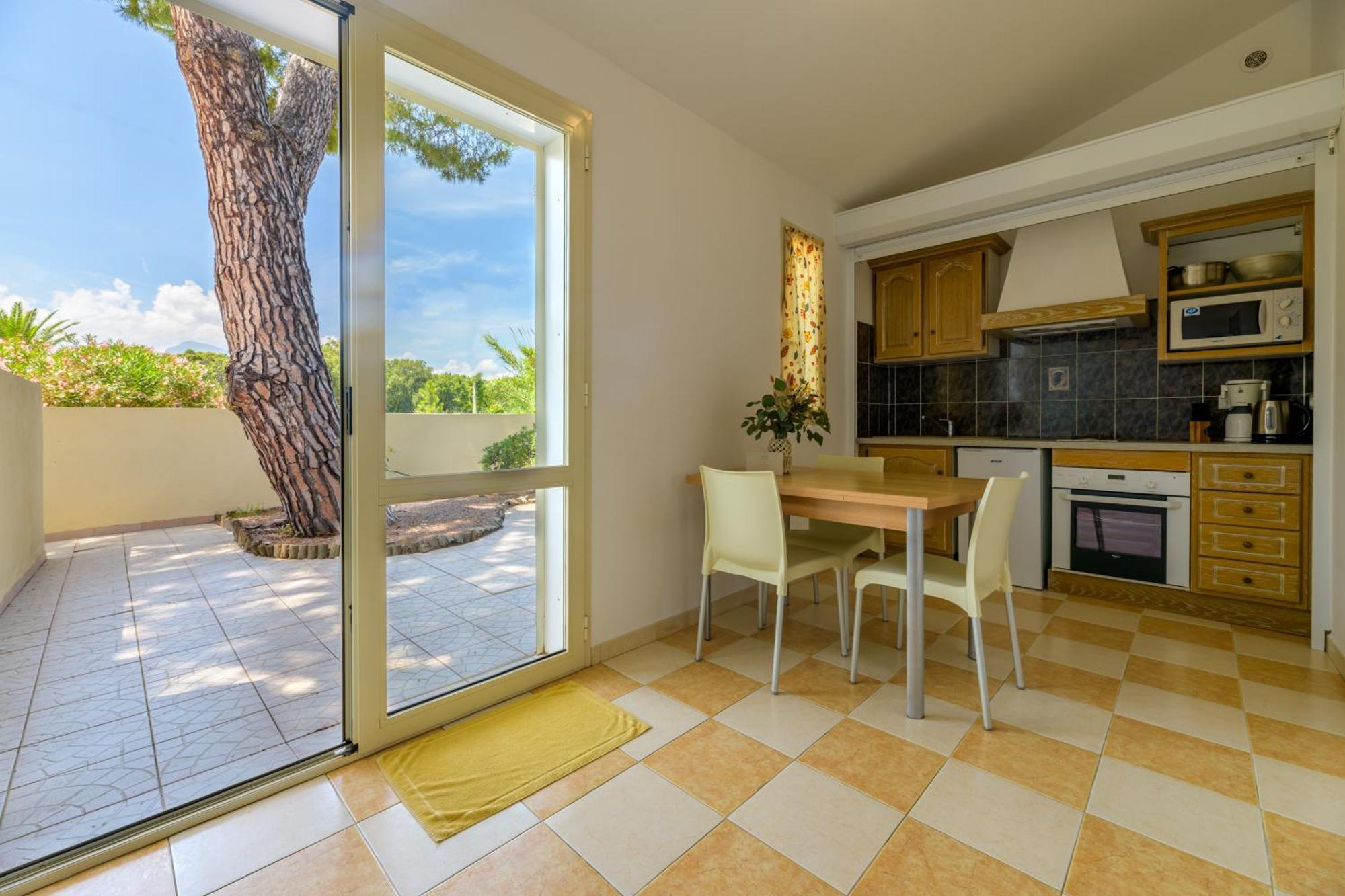 Residence San Pellegrino Folelli Zewnętrze zdjęcie